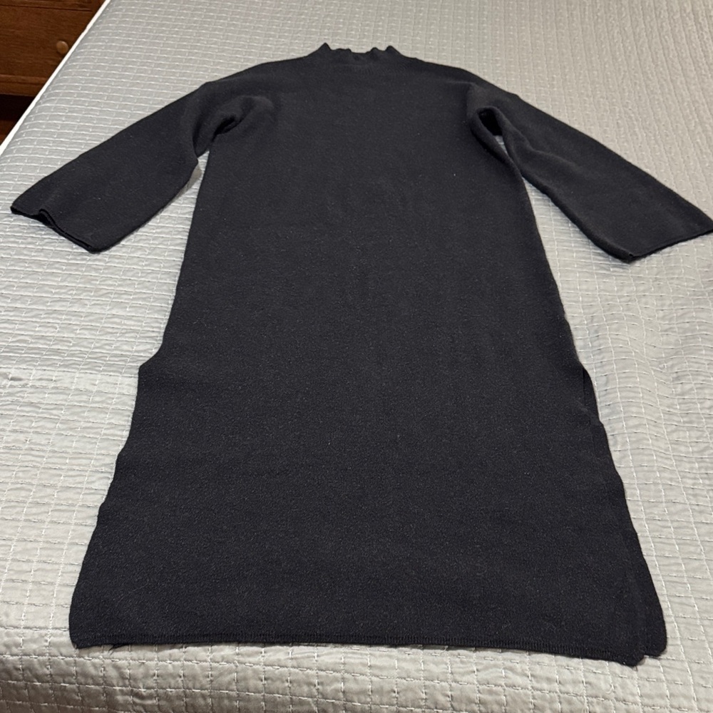 Pomander Place Black Long Sleeve Knit Dress